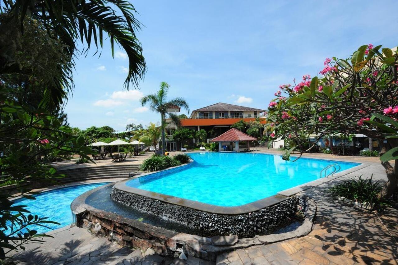 Patra Semarang Hotel & Convention מראה חיצוני תמונה