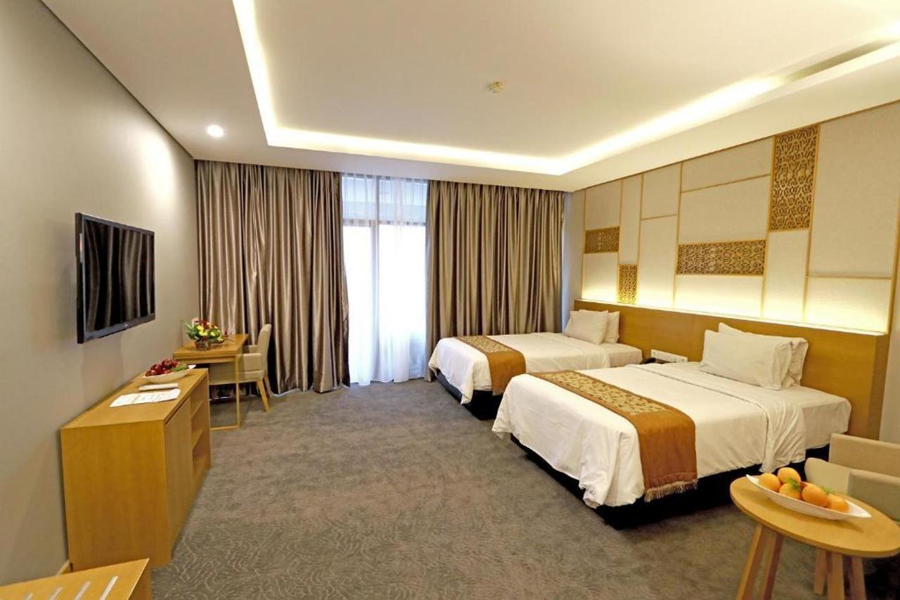Patra Semarang Hotel & Convention מראה חיצוני תמונה