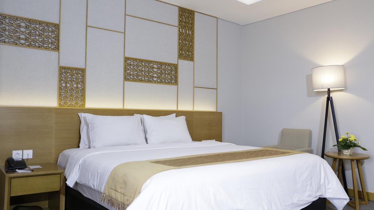 Patra Semarang Hotel & Convention מראה חיצוני תמונה