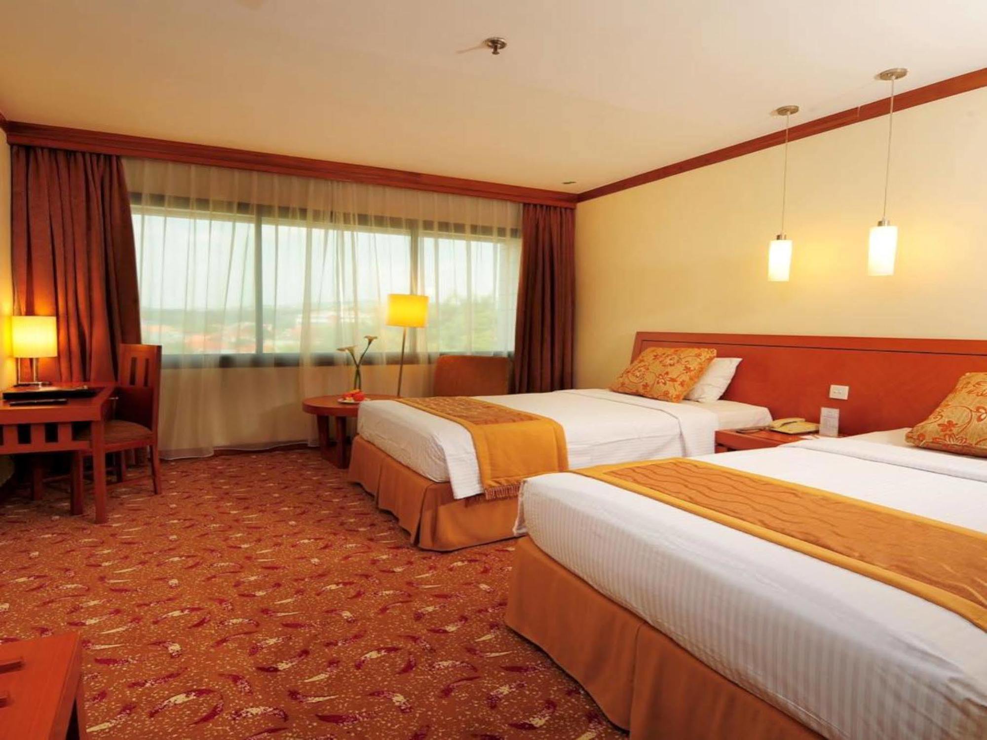 Patra Semarang Hotel & Convention מראה חיצוני תמונה